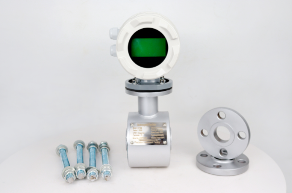 夾裝電磁流量計 (1).png 夾裝電磁流量計 (1).png